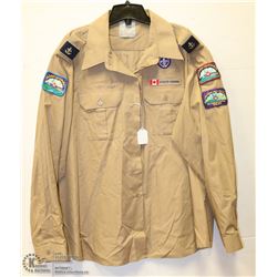 VINTAGE SCOUTS CANADA UNIFORM SHIRT WITH BADGES