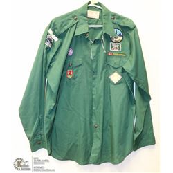 VINTAGE SCOUTS CANADA UNIFORM SHIRT WITH BADGES