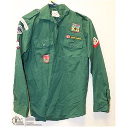 VINTAGE SCOUTS CANADA UNIFORM SHIRT WITH BADGES