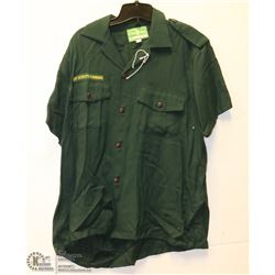 VINTAGE SCOUTS CANADA UNIFORM SHIRT WITH BADGES