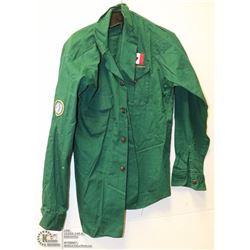 VINTAGE SCOUTS CANADA UNIFORM SHIRT WITH BADGES