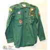 Image 1 : VINTAGE SCOUTS CANADA UNIFORM SHIRT WITH BADGES