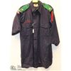 Image 1 : VINTAGE SCOUTS CANADA UNIFORM SHIRT WITH BADGES