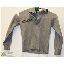 VINTAGE KIDS SCOUTS SHIRT WITH BADGES