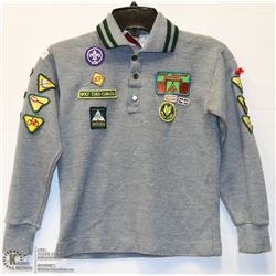 VINTAGE KIDS SCOUTS SHIRT WITH BADGES