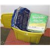 Image 1 : TOTE WITH LID FULL OF TARPS