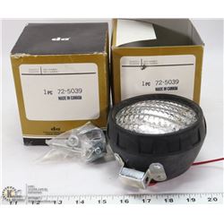2 NEW HEADLIGHTS IN BOX