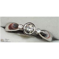 27) 10K GOLD DIAMOND RING