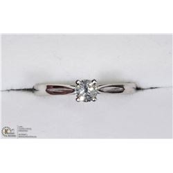 35) 14K GOLD DIAMOND RING