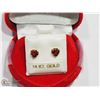 Image 2 : 42) 10K GOLD HEART SHAPED GARNET EARRINGS