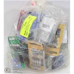 LOT WITH FUSES, CONNECTORS, COTTER PINS, HEAT