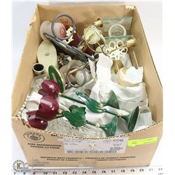 ESTATE BOX OF CANDLE HOLDERS