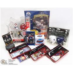 FLAT OF HOCKEY ITEMS NHL MINIATURE FIGURES