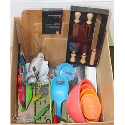BOX OF ALL NEW CUTTING BOARDS, FUNNELS, CHEESE