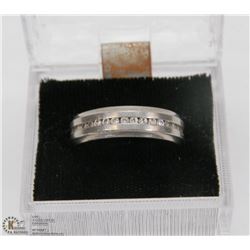 TITANIUM RING WITH STONES SIZE 10.5