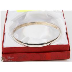 STERLING SILVER BANGLE BRACELET