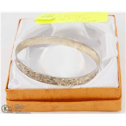 ORNATE DESIGN STERLING SILVER BANGLE BRACELET