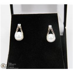NATURAL FRESH WATER PEARL EARRINGS