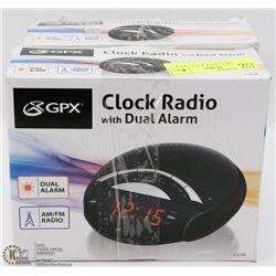 #17-LOT OF 2 CLOCK RADIO WITH AUTO TIME SET (