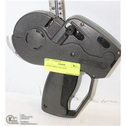 AVERY PRICE TAG GUN