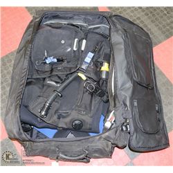 ESTATE HEAVY DUTY ROLLING GEAR BAG FULL OF HIGH