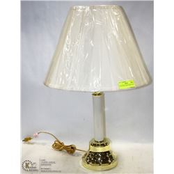 BRASS STYLE TABLE LAMP 26" TALL