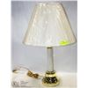 Image 1 : BRASS STYLE TABLE LAMP 26" TALL