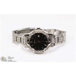 24) SEIKO JAPAN MOVEMENT STAINLESS STEEL BRACELET