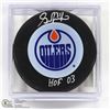 Image 1 : EDMONTON OILERS GRANT FUHR HOF 03 SIGNED HOCKEY