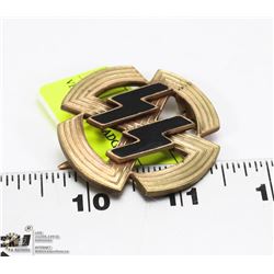 VINTAGE SS BADGE MARKED M7/11.