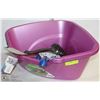 Image 1 : 2 CAT LITTER PANS WITH ASSORTED SCOOPS
