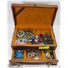 Image 1 : VINTAGE JEWELLERY BOX WITH ESTATE JEWELLERY