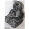 Image 1 : SOAPSTONE ESKIMO CARVING OF WOMAN AND CHILD
