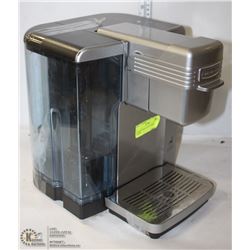 KEURIG SINGLE CUP COFFEE MAKER.