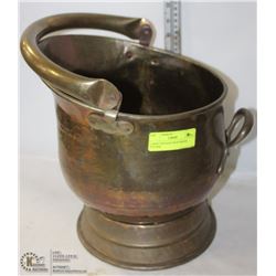 LARGE VINTAGE SOLID BRASS PITCHER