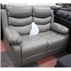 Image 1 : 56" GREY LEATHERETTE POWER LOVE SEAT