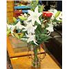 Image 1 : ARTIFICIAL LILIES IN GLASS VASE DISPLAY