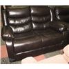 Image 1 : MECHANICAL DEEP BURGUNDY  LEATHERETTE 56" LOVE
