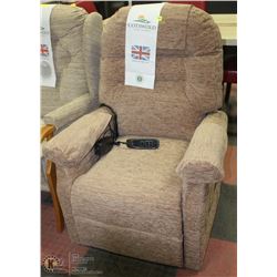 COTSWOLD CHAIR COMPANY AUTOMATIC RECLINING CHAIR