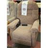 Image 1 : COTSWOLD CHAIR COMPANY AUTOMATIC RECLINING CHAIR