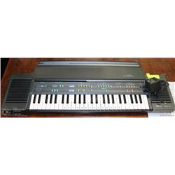 YAMAHA PORTASOUND PCS-500 KEYBOARD.