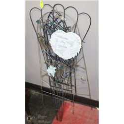 5 VARIOUS SIZE GARDEN STAKES - RANGE FROM 25" TO