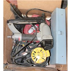 BOX OF TOOLS INCL SKIL DRILL, SKIL JIGSAW, DEWALT