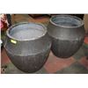 Image 1 : 2 LARGE STONE LOOK PLANTERS 21" TALL