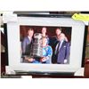 Image 1 : FRAMED OILERS STANLEY CUP PHOTO WITH GRETZKY &