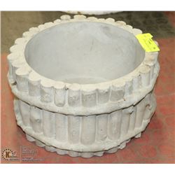 CONCRETE TWIG PLANTER 11" WIDE