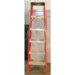 6'  FEATHERLITE LADDER