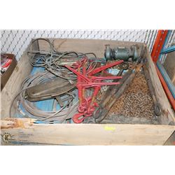 PALLET OF LOAD BINDERS, TURFERS, CHAIN, HOOKS AND