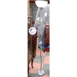 FLOOR STANDING DUAL HEAD LAMP