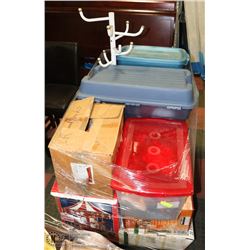 PALLET OF CHRISTMAS, SOME NEW IN BOX